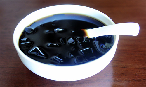Turtle jelly is rumored to reduce acne, though many people are dubious about this. 