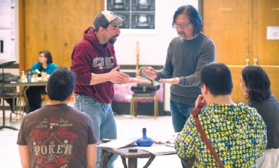 Stan Lai works with the cast at the rehearsal of Secret Love in Peach Blossom Land. Photo provided to China Daily Stan Lai works with the cast at the rehearsal of Secret Love in Peach Blossom Land. Photo provided to China Daily