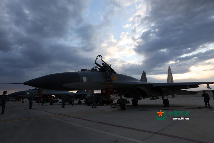 PLA's J-11 fighters carrying missiles in drill(1/8)