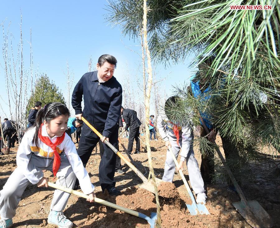 Top CPC and state leaders attend tree planting event in Beijing(1/3)