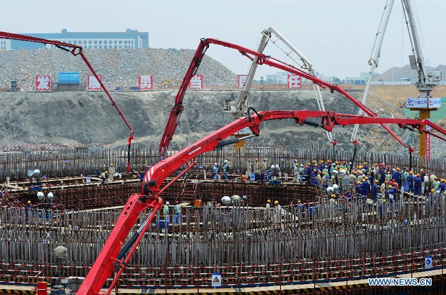 China starts building Hualong One pilot nuclear power project(1/6)