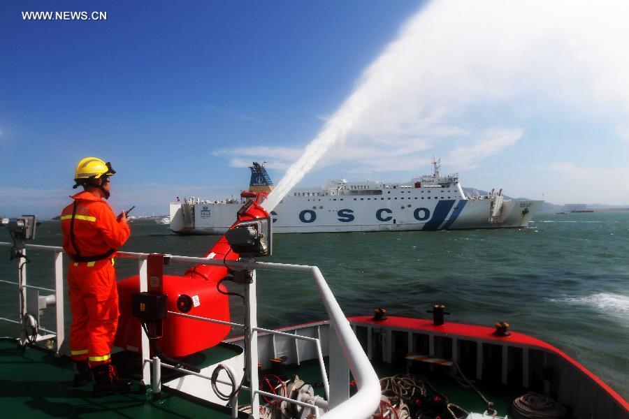 Sea rescue drill held in Xiamen(1/4)