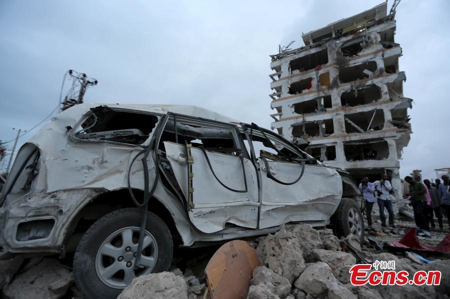 15 killed, several injured in hotel blast in Somali capital(1/3)