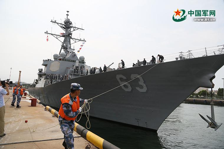 U.S. Navy destroyer Stethem pays port call to Qingdao(1/6)