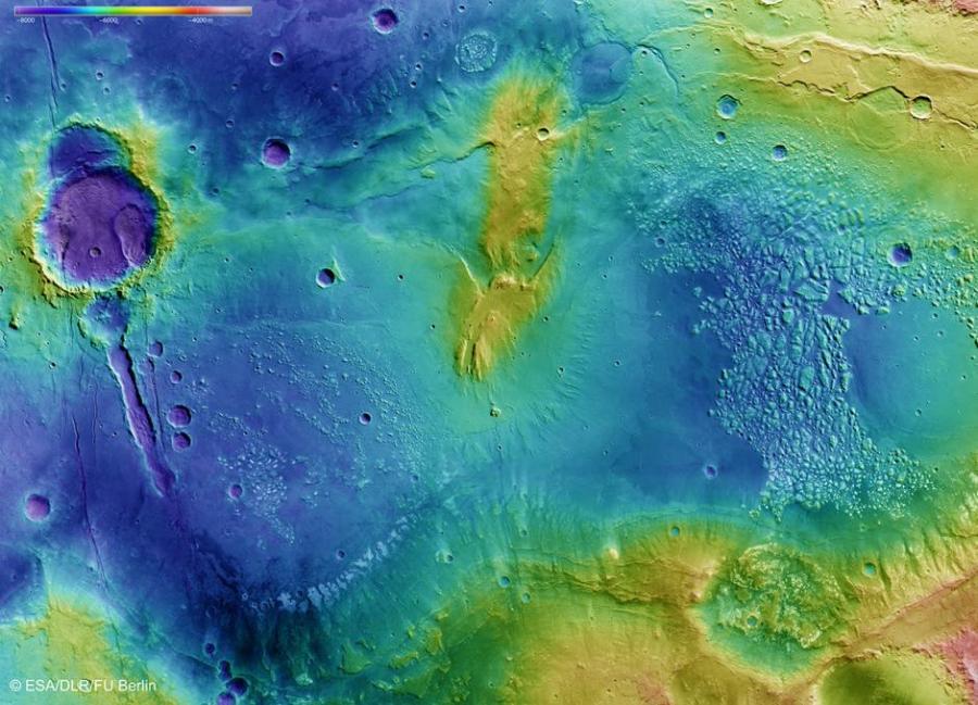 ESA releases colorful Mars image(1/3)