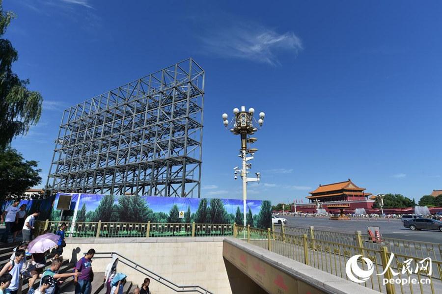 Countdown to the V-Day parade: preparation underway in Tiananmen Square(1/4)