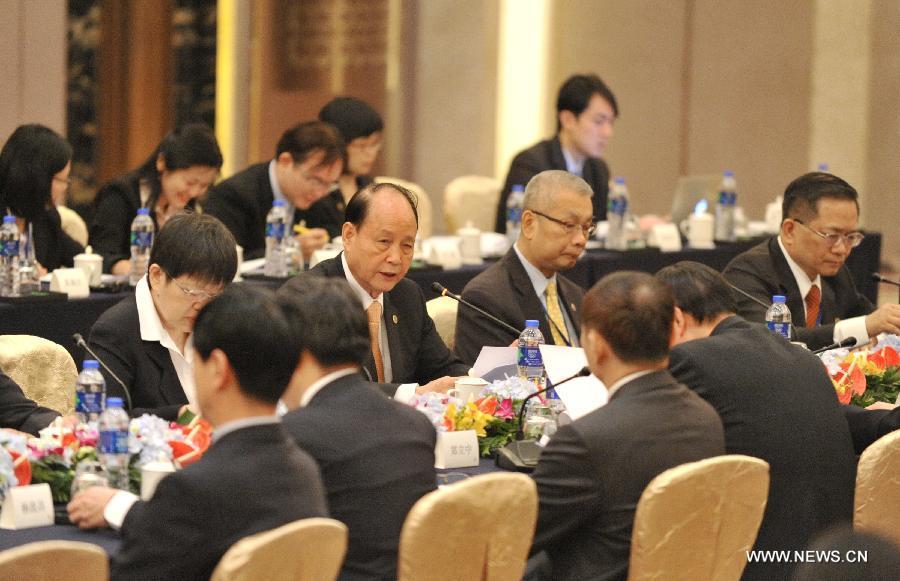 ARATS, SEF hold 11th round of talks in SE China(1/4)