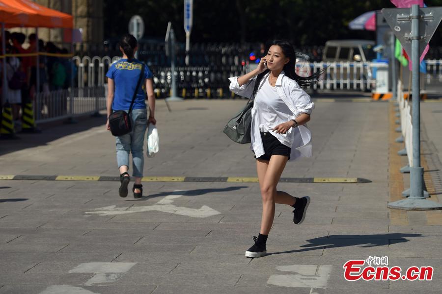 Beijing Film Academy welcomes freshmen (1/8)
