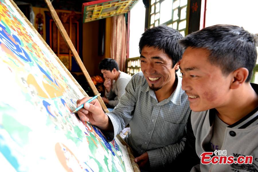 A Tibetan artist's dream of keeping culture alive(1/16)