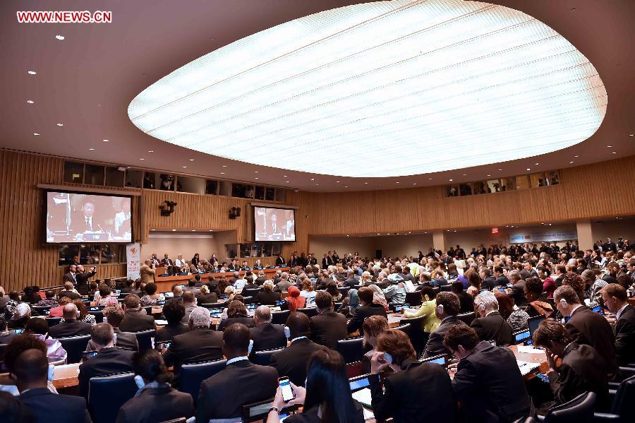 Chinese President Xi Jinping delivers a speech at the Global Leaders\' Meeting on Gender Equality and Women\'s Empowerment at the United Nations headquarters in New York, the United States, Sept. 27, 2015. (Photo: Xinhua/Li Tao)