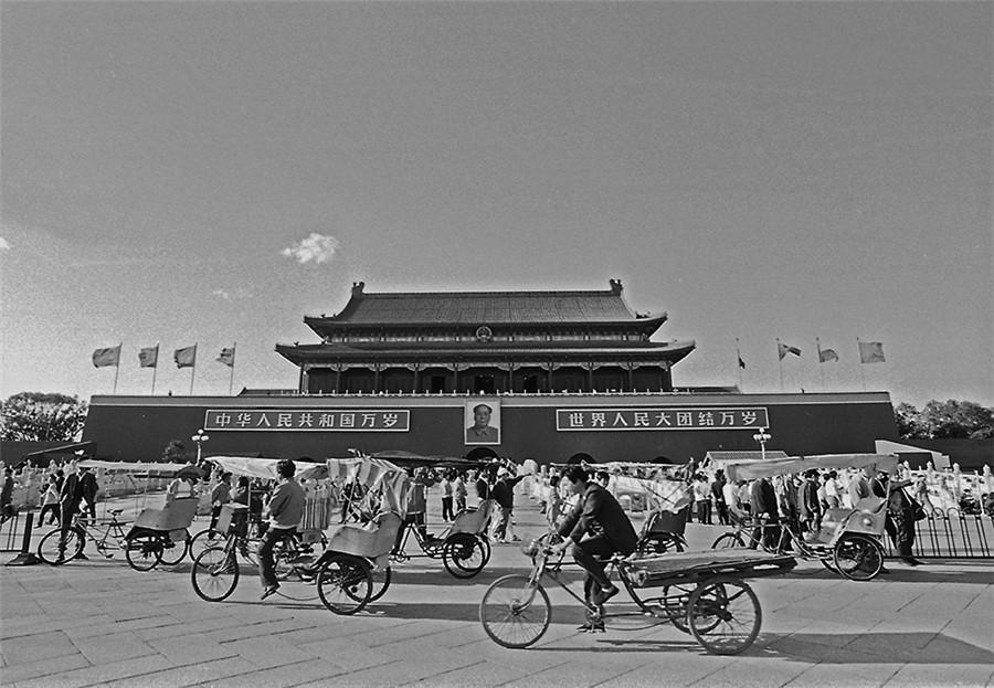 A 1990s commercial flashback to the Forbidden City(1/13)