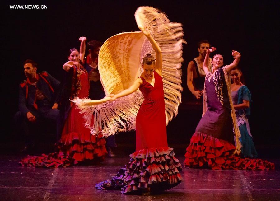 Spanish flamenco dance drama 'Carmen' staged in Beijing(1/5)