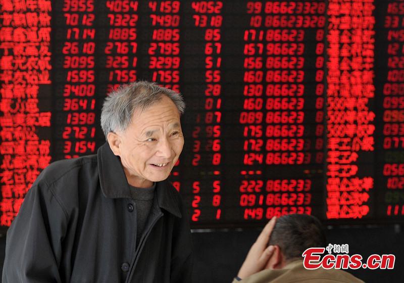 Chinese shares surge with across-the-board gains(1/1)