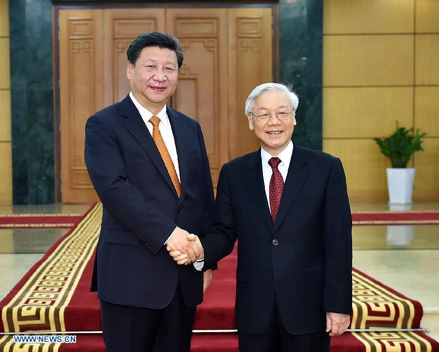 President Xi holds talks with CPV general secretary in Hanoi(1/10)