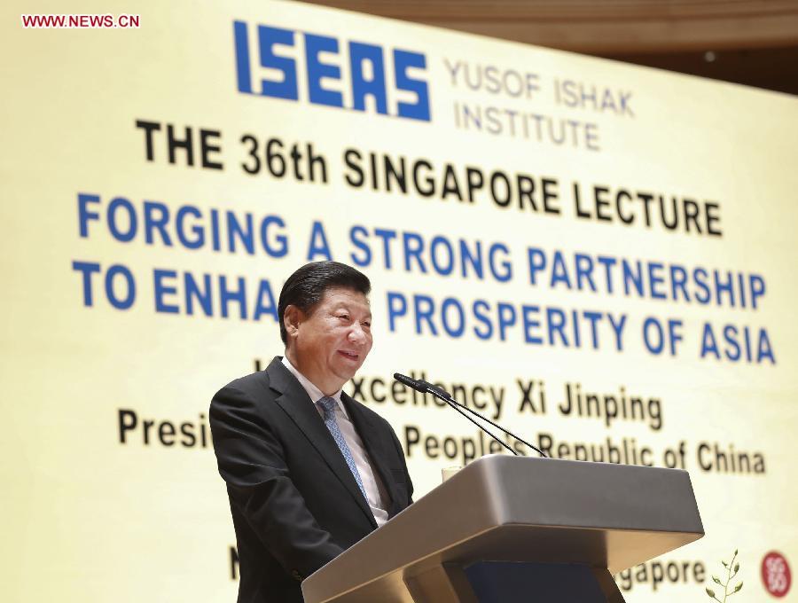 President Xi delivers speech at National University of Singapore(1/3)