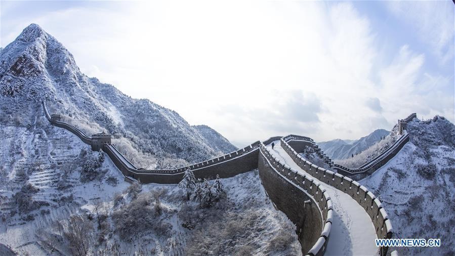 The Great Wall with snow background(1/8)