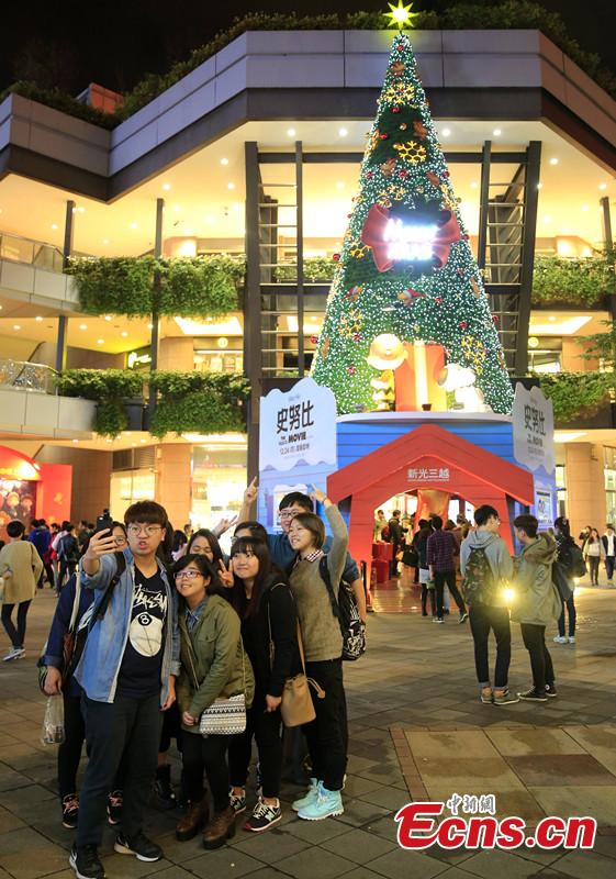 Christmas mood in Taipei(1/1)