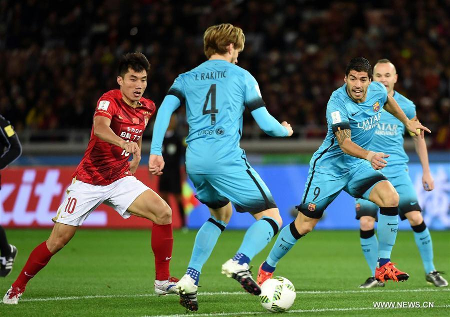 Barcelona beats Evergrande 3-0 at Club World Cup semi-final(1/4)