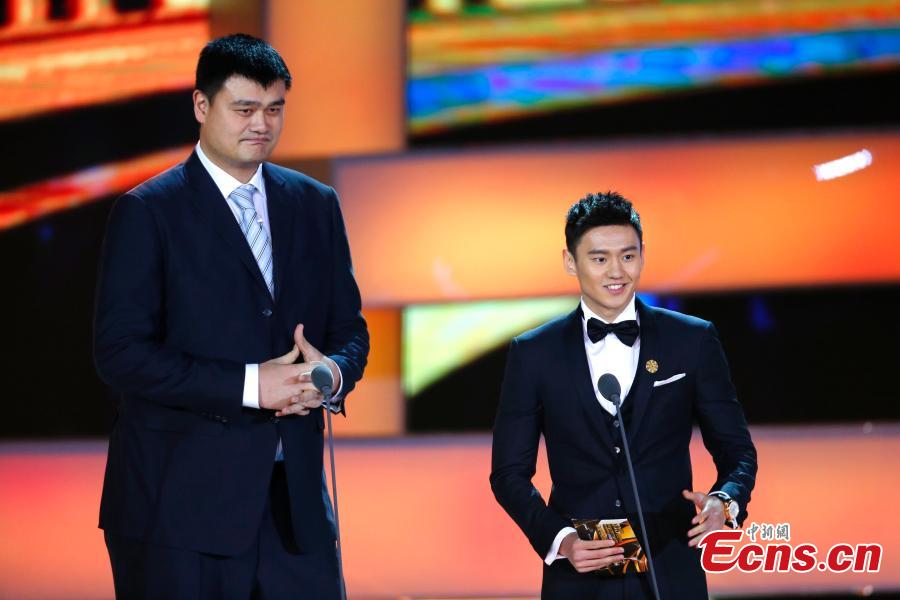 Ning Zetao, Liu Hong named China's athlete of the year (1/4)
