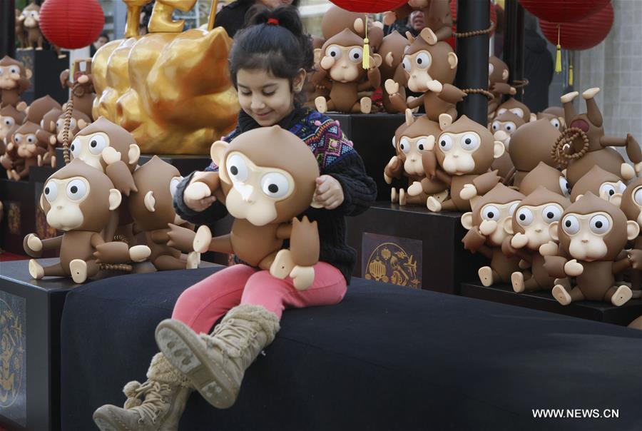 Canada displays monkey sculptures to mark Chinese Lunar New Year(1/2)