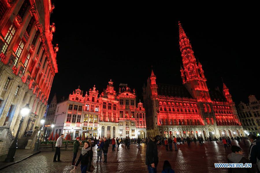 Central plaza in Brussels lit up in red to celebrate Chinese New Year(1/3)