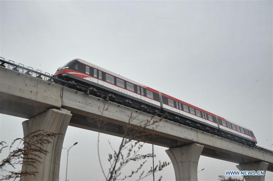 Maglev train to go into service in Hunan(1/8)