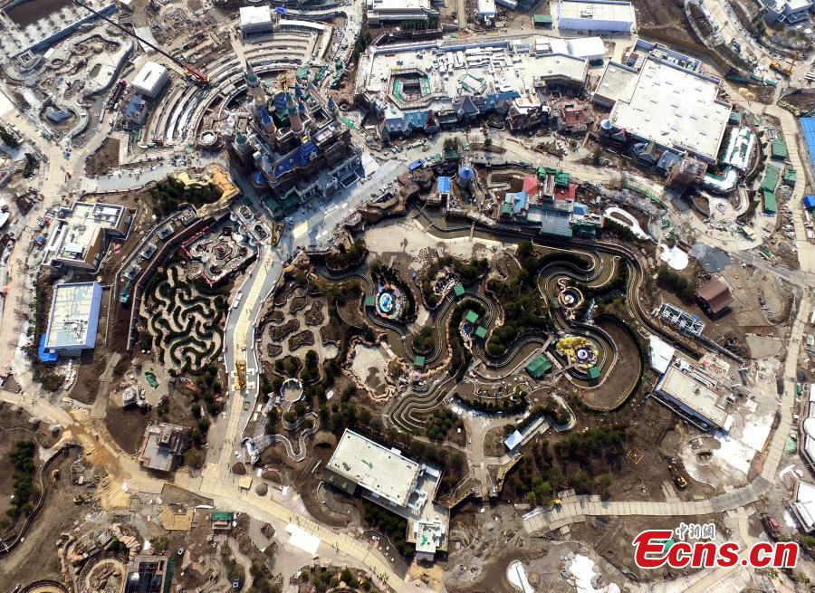 Stunning shots of Disney theme park under construction in Shanghai(1/3)