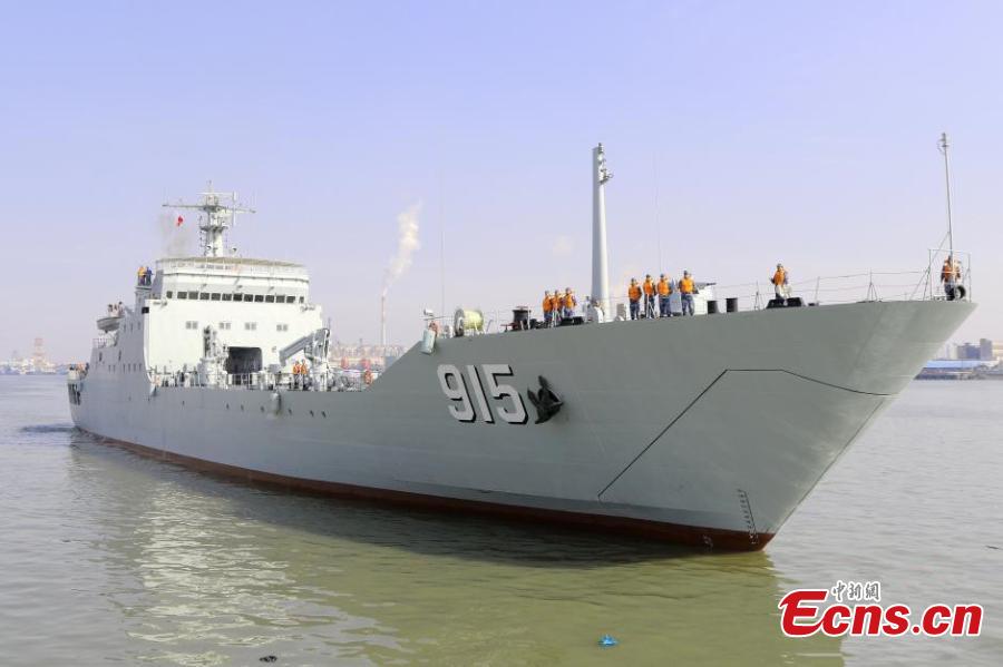 Three new Navy LSTs commissioned(1/5)