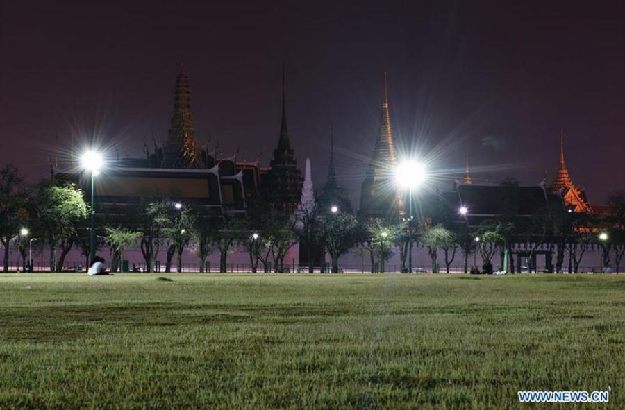 Earth Hour marked around world(1/5)