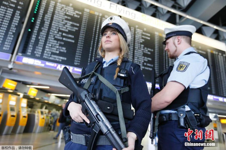 European countries beef up security following Brussels attacks (3/14)