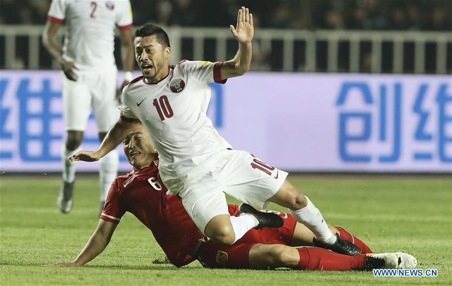 China seals spot in next round of World Cup qualifying(1/3)