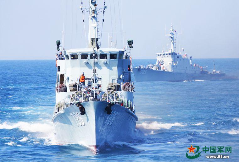 PLA Navy's South China Sea Fleet conduct realistic training(1/6)