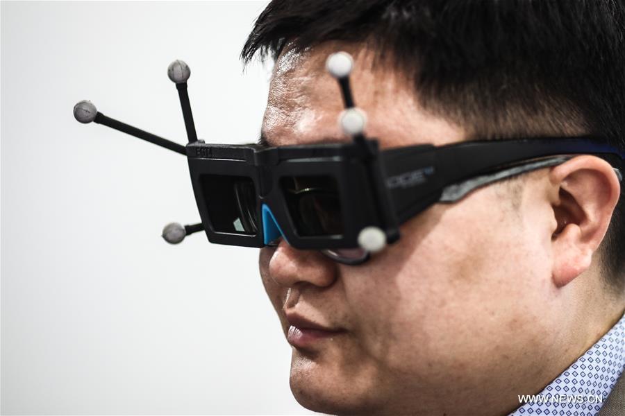 Some 700 Chinese exhibitors attend 2016 Hanover Fair(1/7)
