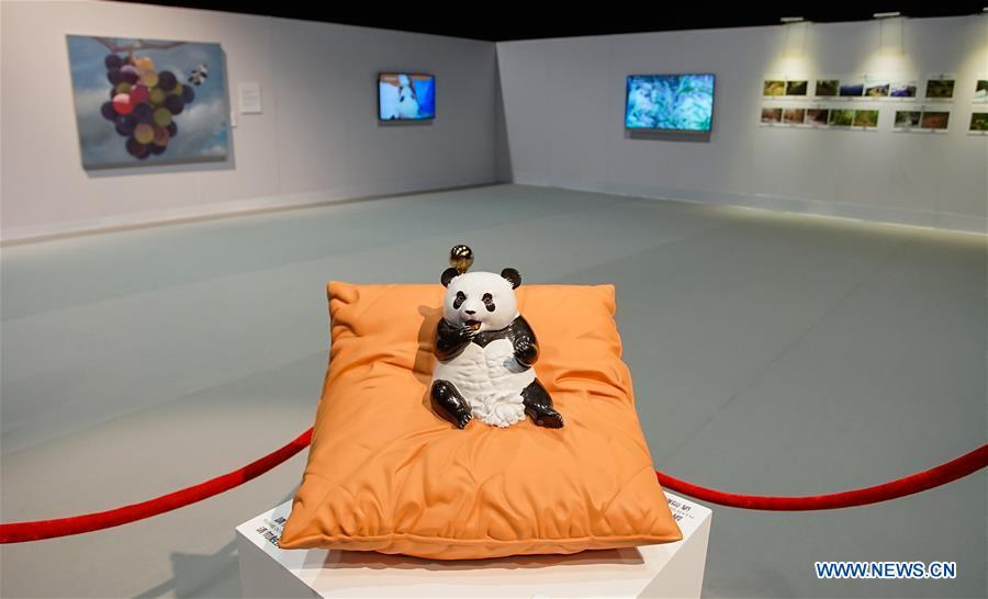 Giant panda world art exhibition tour to open in HK (1/10)