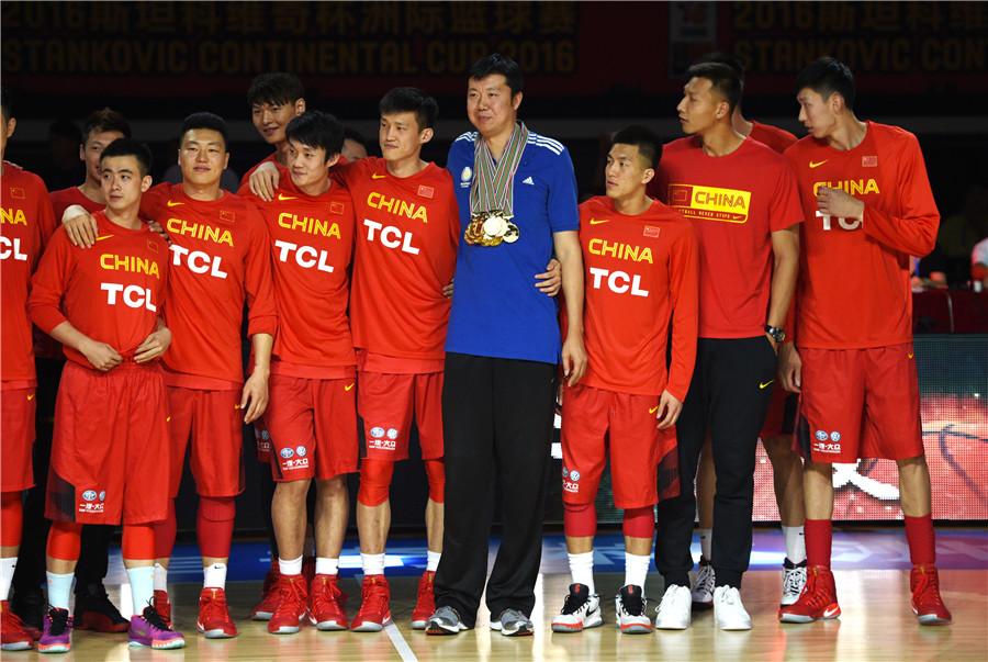 Chinese basketball legend Wang Zhizhi bids farewell(1/7)