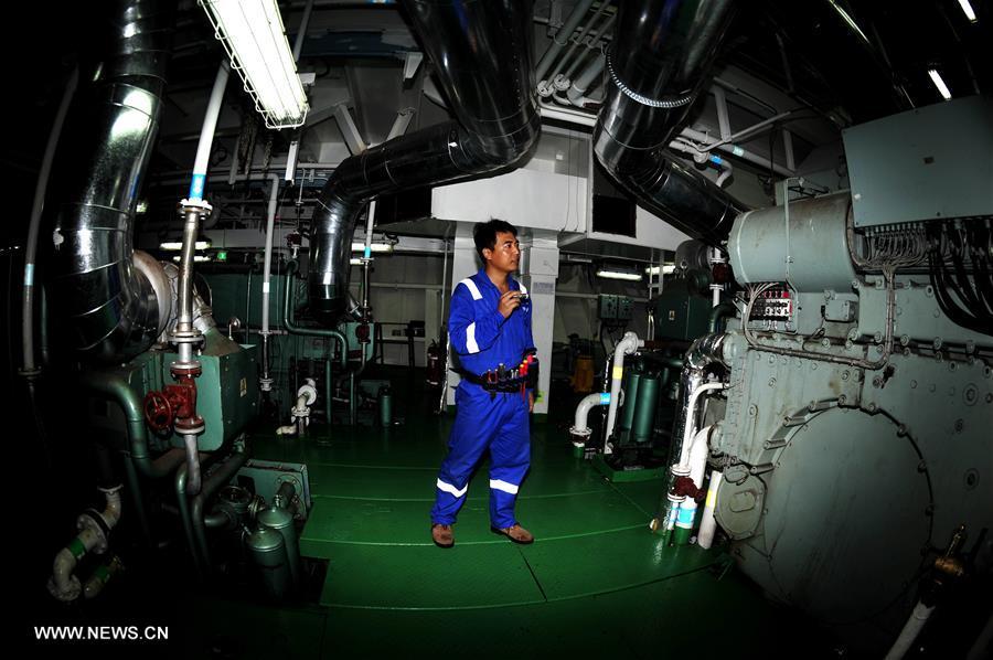 Researchers' life in Chinese deep-sea explorer ship