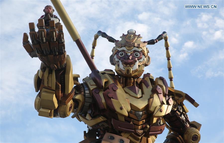 Monkey-king-shaped transformer displayed in Shandong(1/5)