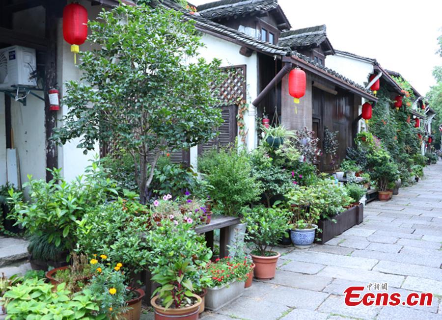 Hangzhou’s historic street renovated for G20 Summit(1/4)