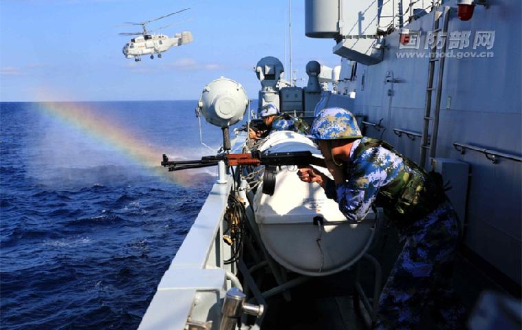 A training formation of China\'s East China Sea Fleet conducts combat training in the West Pacific in mid-August. Included in the formation is missile destroyer Jingzhou, of which images were just released for the first time. (Photo/www.mod.gov.cn)