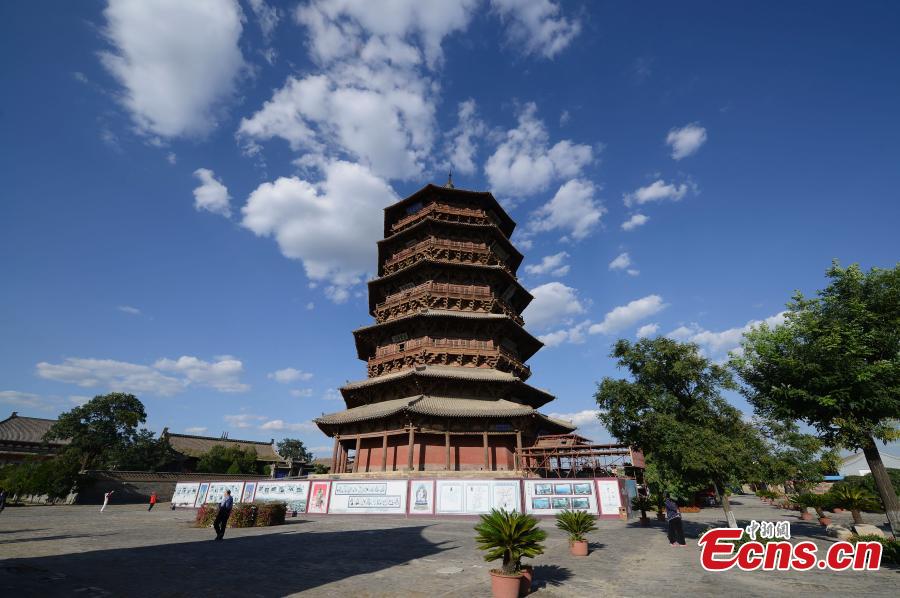 World's oldest wooden pagoda under renovation (1/3)