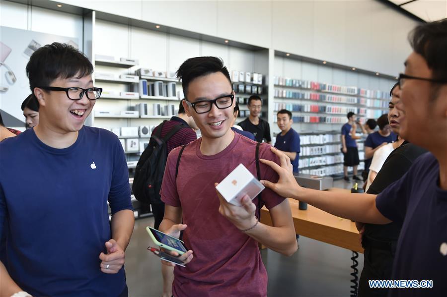 iPhone 7, iPhone 7 Plus released in China(1/3)