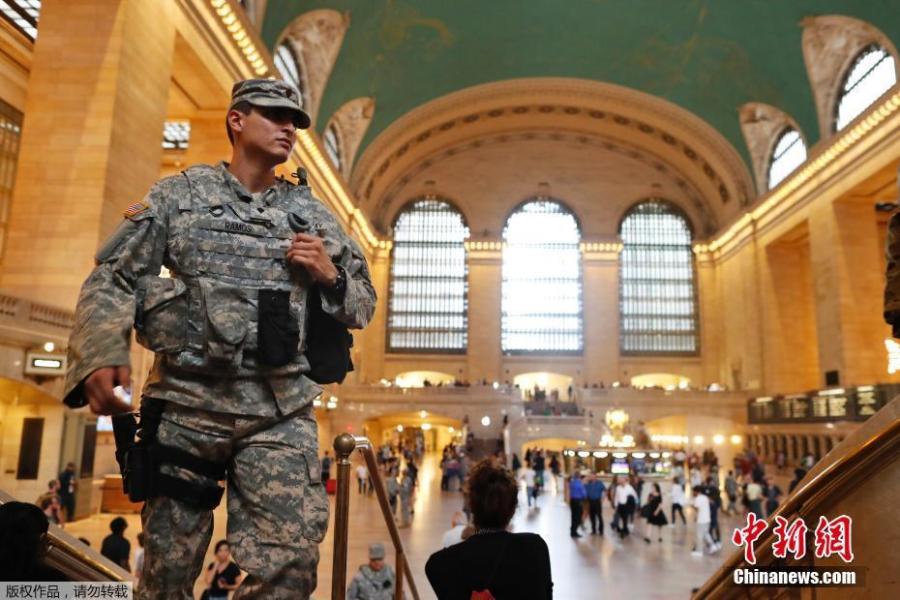 New York beefs up security after Chelsea explosion(1/3)