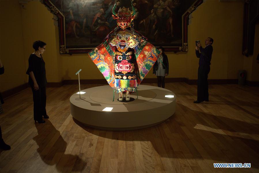 Chinese 'masterpieces' in Mexico unite ancient with modern(1/2)