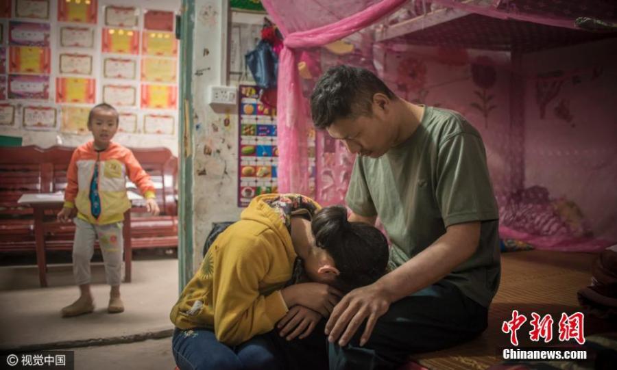 11-year-old girl wishes to donate kidney to save father (1/3)