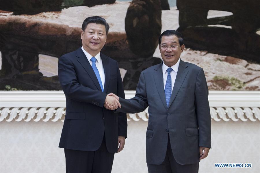 China, Cambodia ink 31 agreements(1/4)