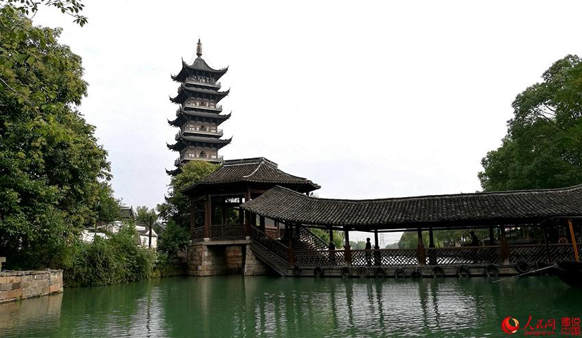 Idyllic scenery of Wuzhen 'water town' (1/13)