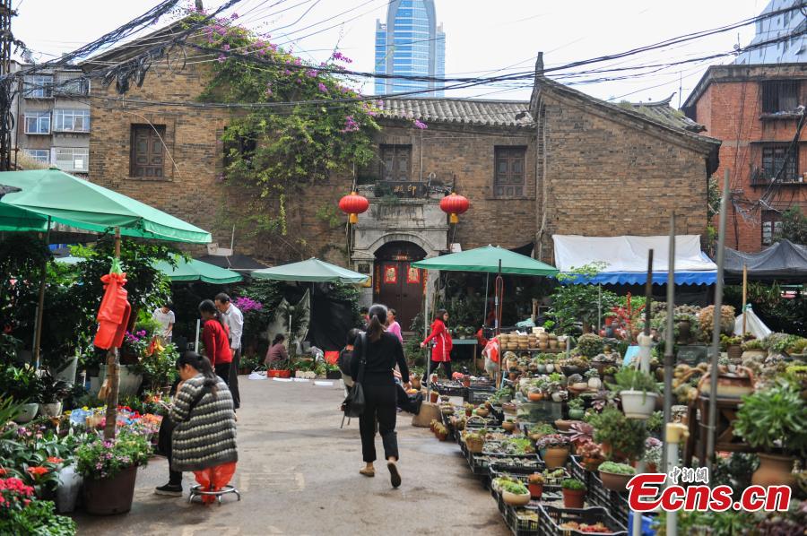 Qing Dynasty street may disappear in downtown Kunming(1/5)