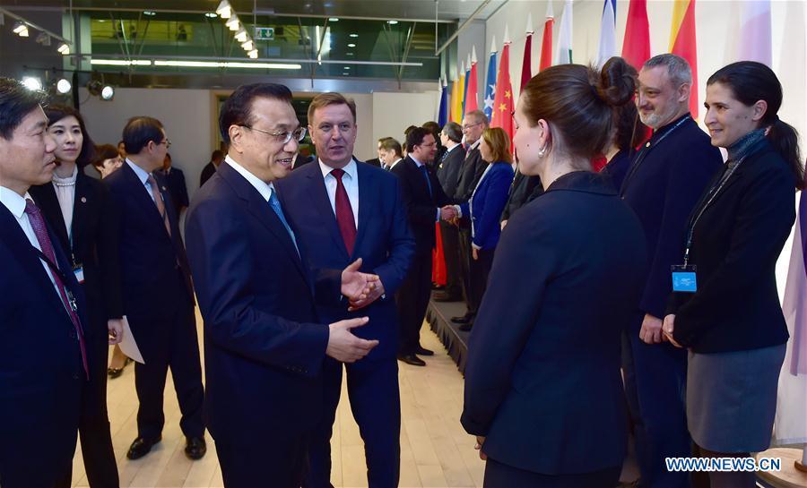 Premier Li attends symposium on Sinology research, pedagogy(1/1)