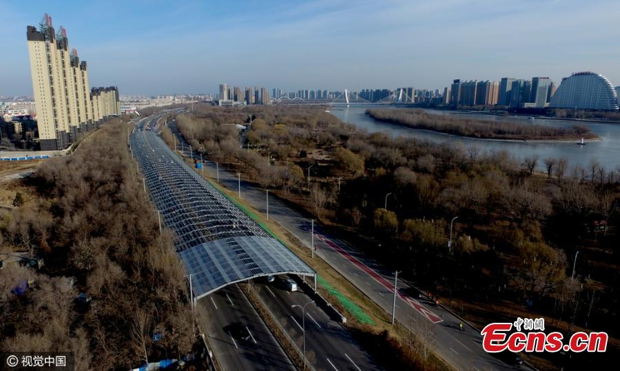A 1,000-meter-long noise-reduction shelter is seen in Shenyang, Northeast China’s Liaoning province on December 5, 2016. The tunnel built with an investment of 60 million yuan ($8 million) utilizes enclosed acoustic barriers, which effectively reduce the noise pollution caused by heavy traffic. (Photo/CFP)