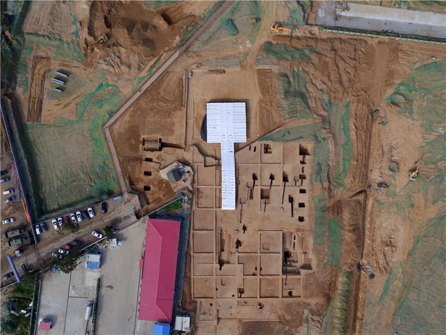 Ming Dynasty ancient tomb discovered in C China(1/9)